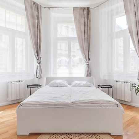 Luminous Apartment For 2 Near Wenceslas Square By Prague Days 외부 사진