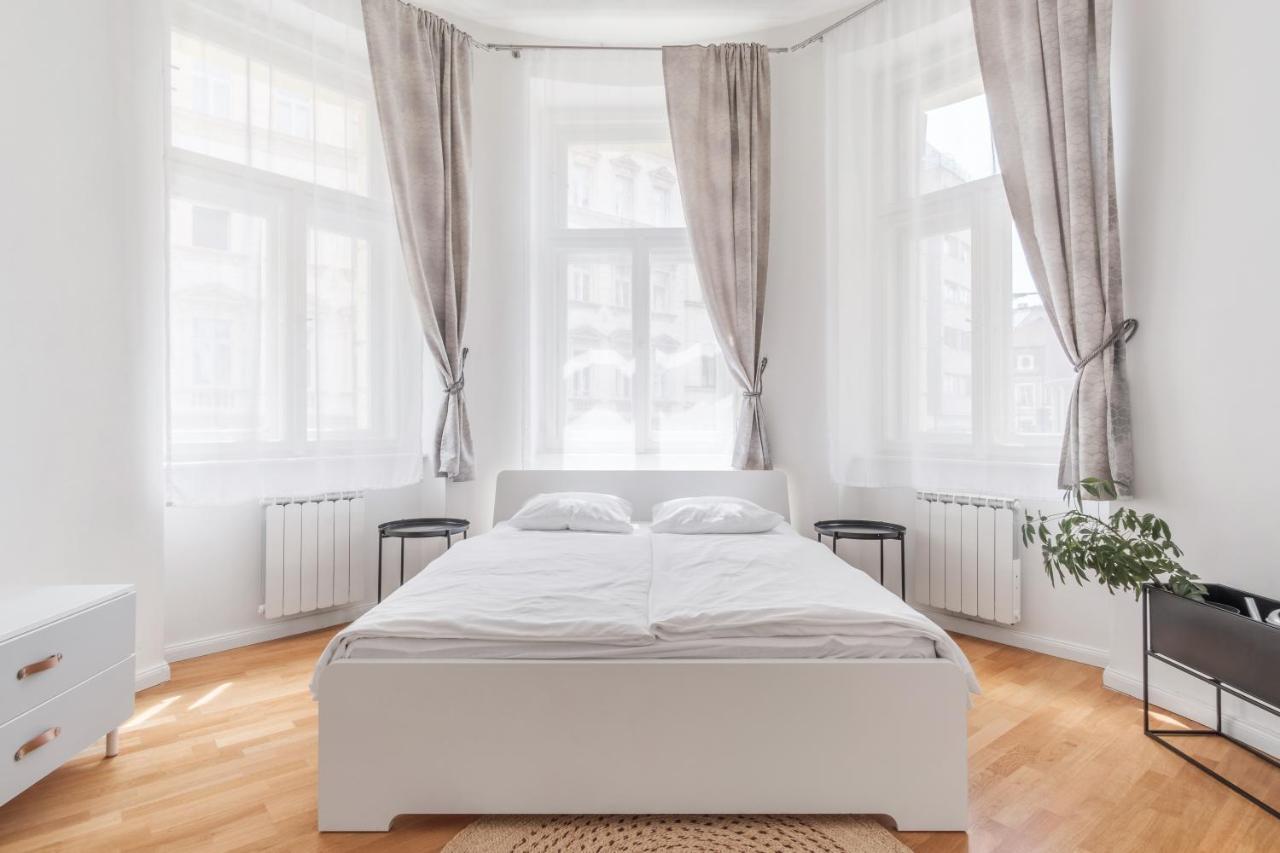 Luminous Apartment For 2 Near Wenceslas Square By Prague Days 외부 사진